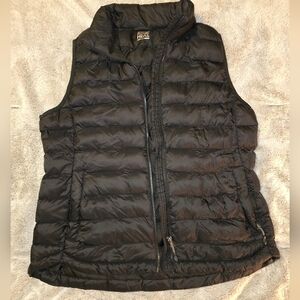 32° Heat Black Quilted Vest